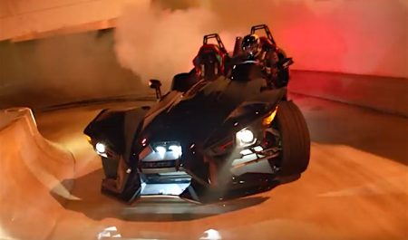 Tres ruedas y 400 CV para pasarlo en grande