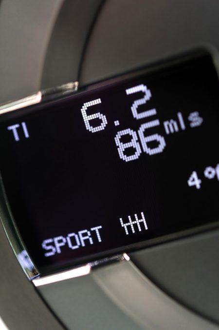 Aston Martin V12 Vantage