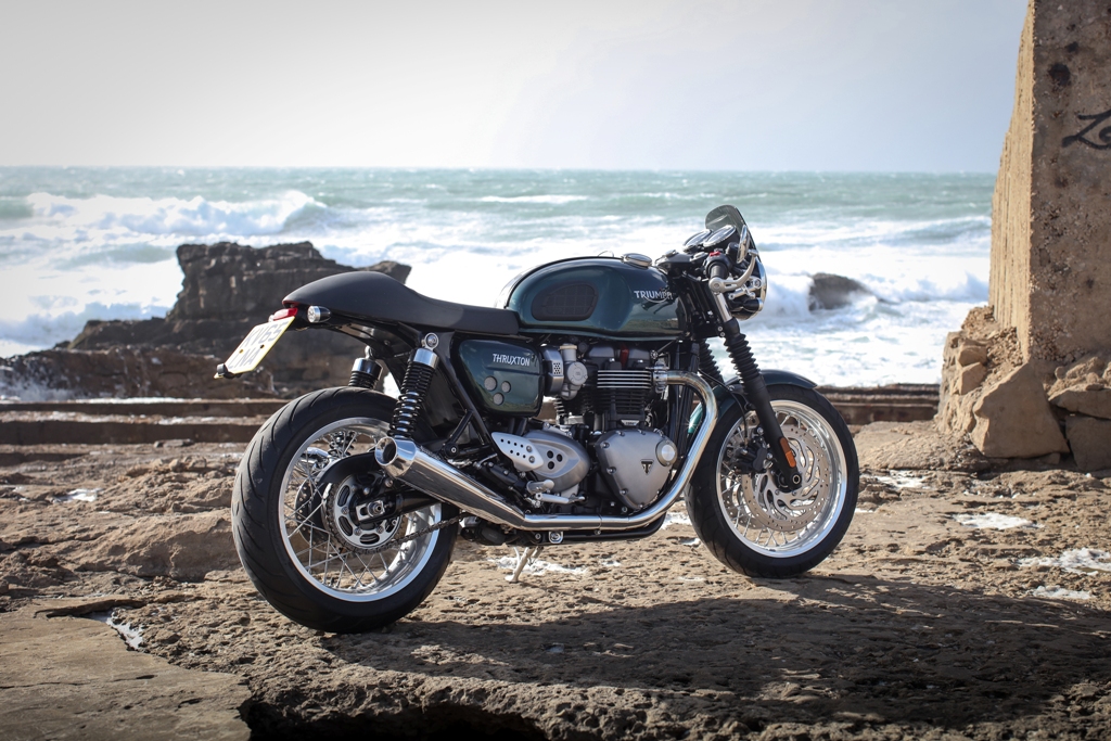 Triumph Bonneville.