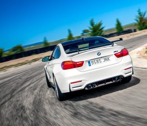 BMW M4 CS