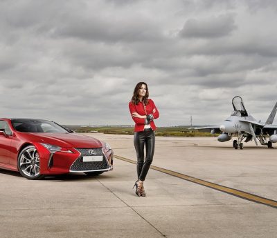 Mar Saura y el Lexus LC 500
