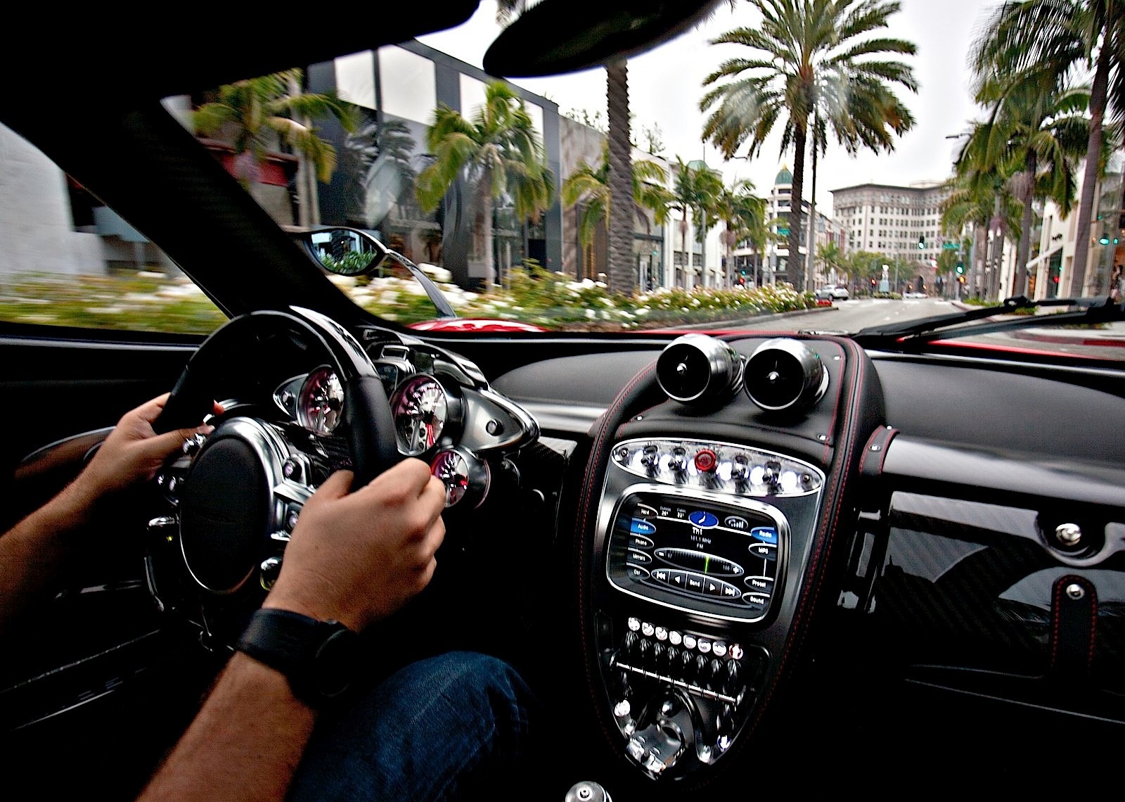 Pagani Huayra salpicadero