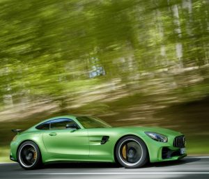 Mercedes AMG GT-R