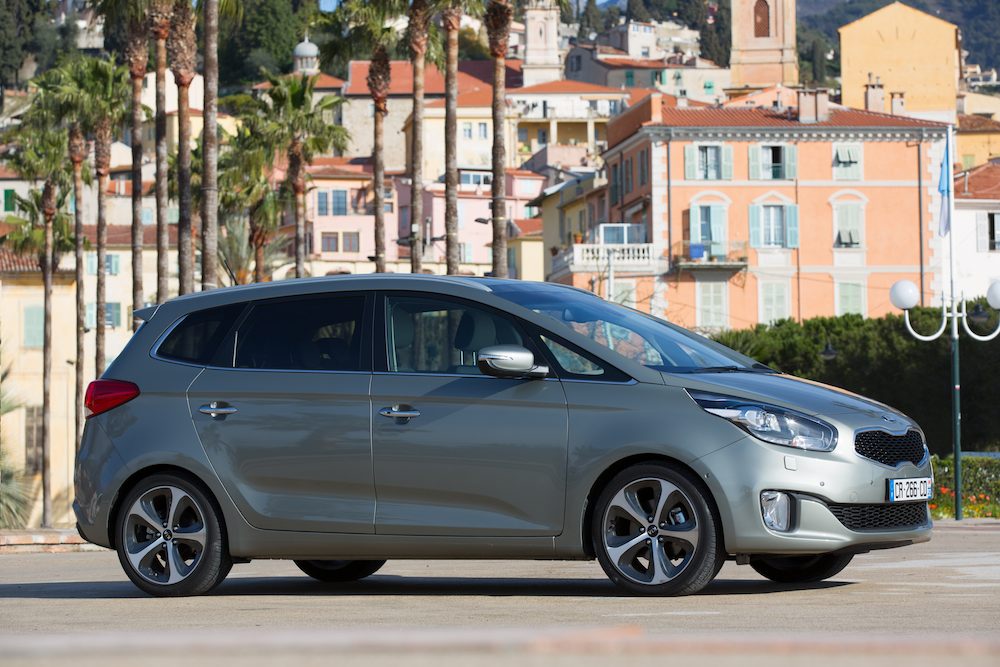 Kia Carens