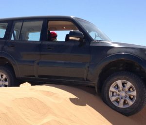 sacar coche de la arena