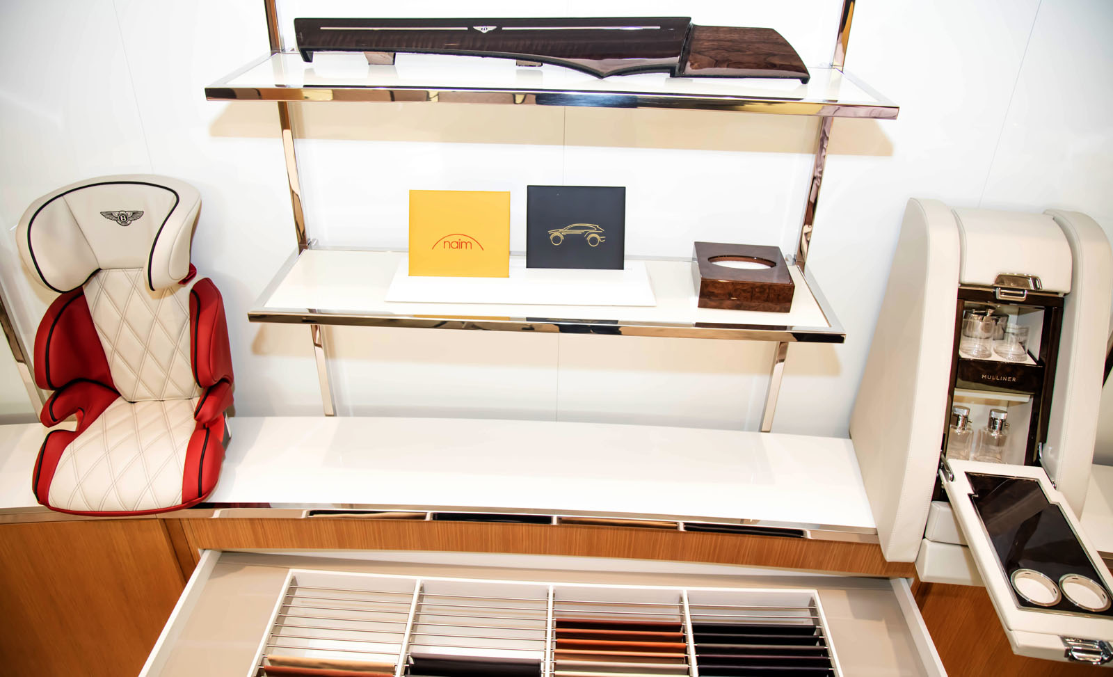 Concesionario Bentley Dubái