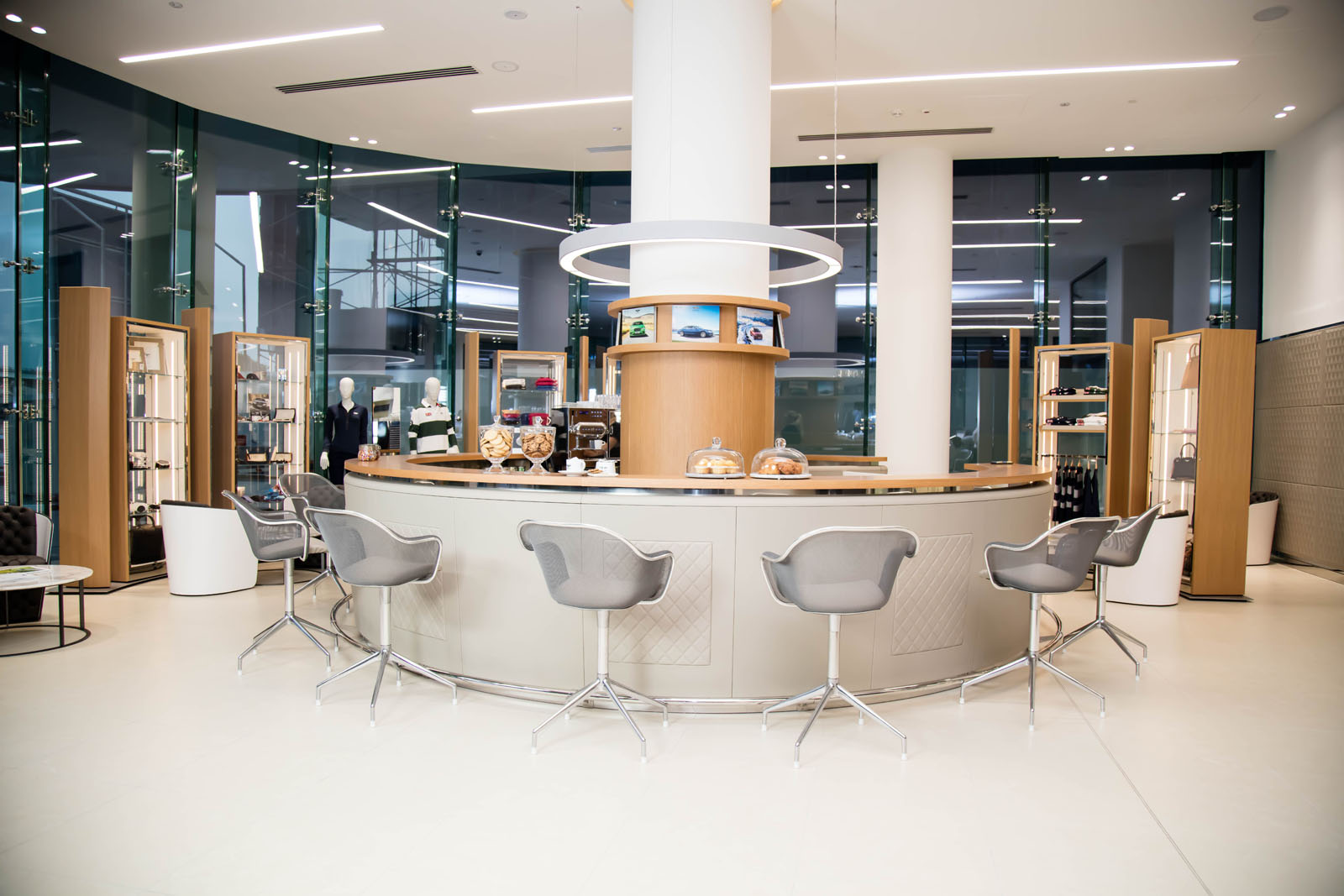 Concesionario Bentley Dubái