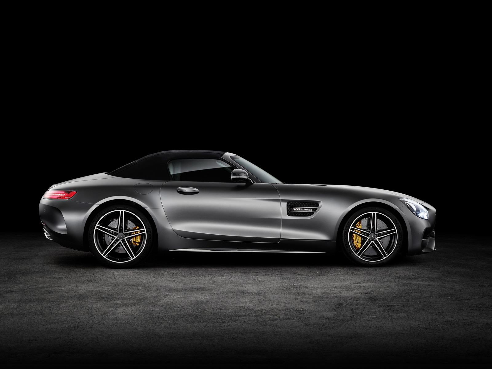 Mercedes-AMG GT Roadster