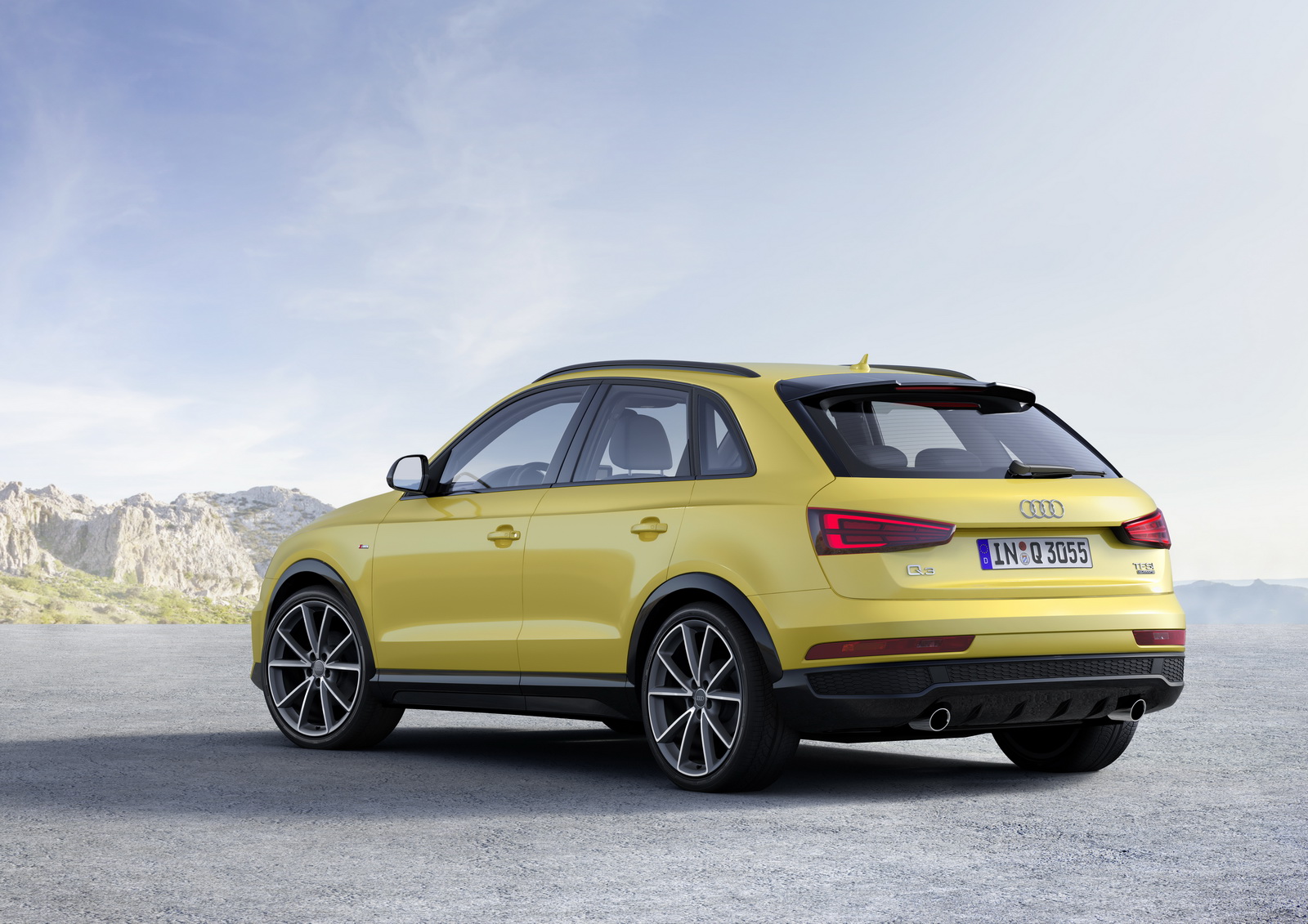 Audi Q3 S line competition