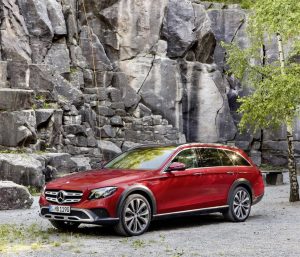 Mercedes Clase E All-Terrain entre los coches 2017