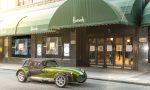 Los almacenes Harrods visten de lujo el Caterham Seven