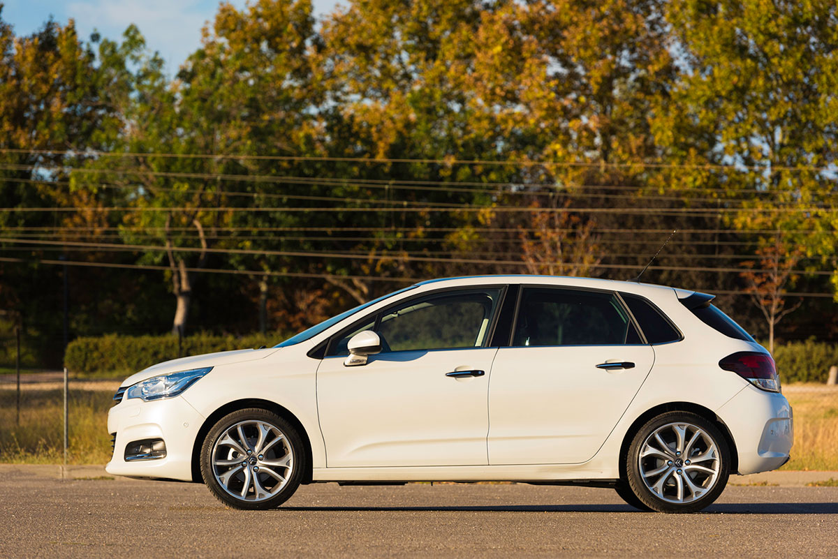 coches familiares compactos