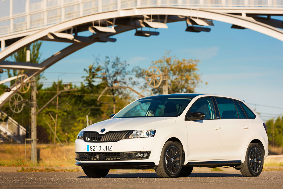 coches familiares compactos