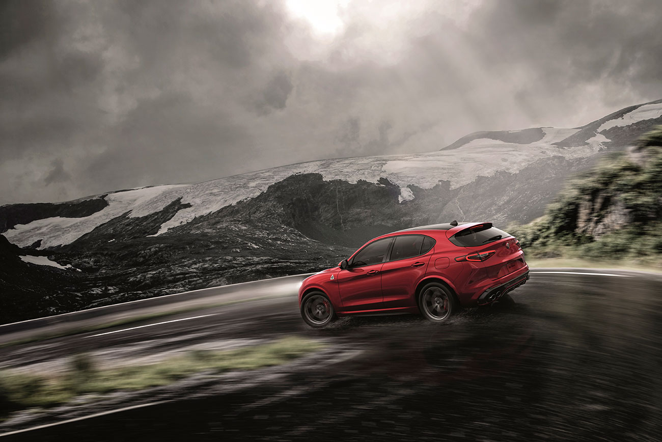 4. Alfa Romeo Stelvio Quadrifoglio Verde: 3,8 segundos