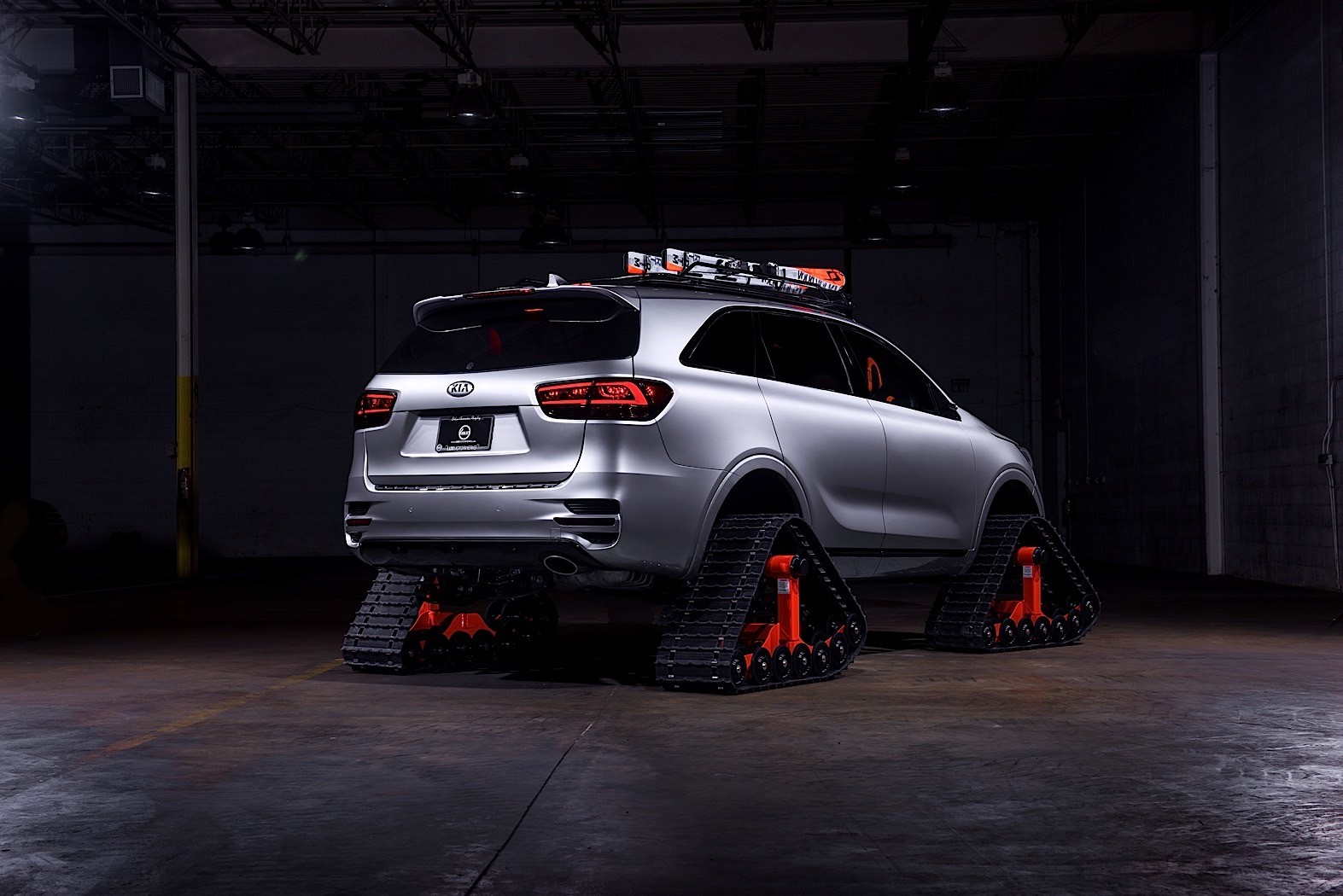 Kia Sorento Ski Gondola