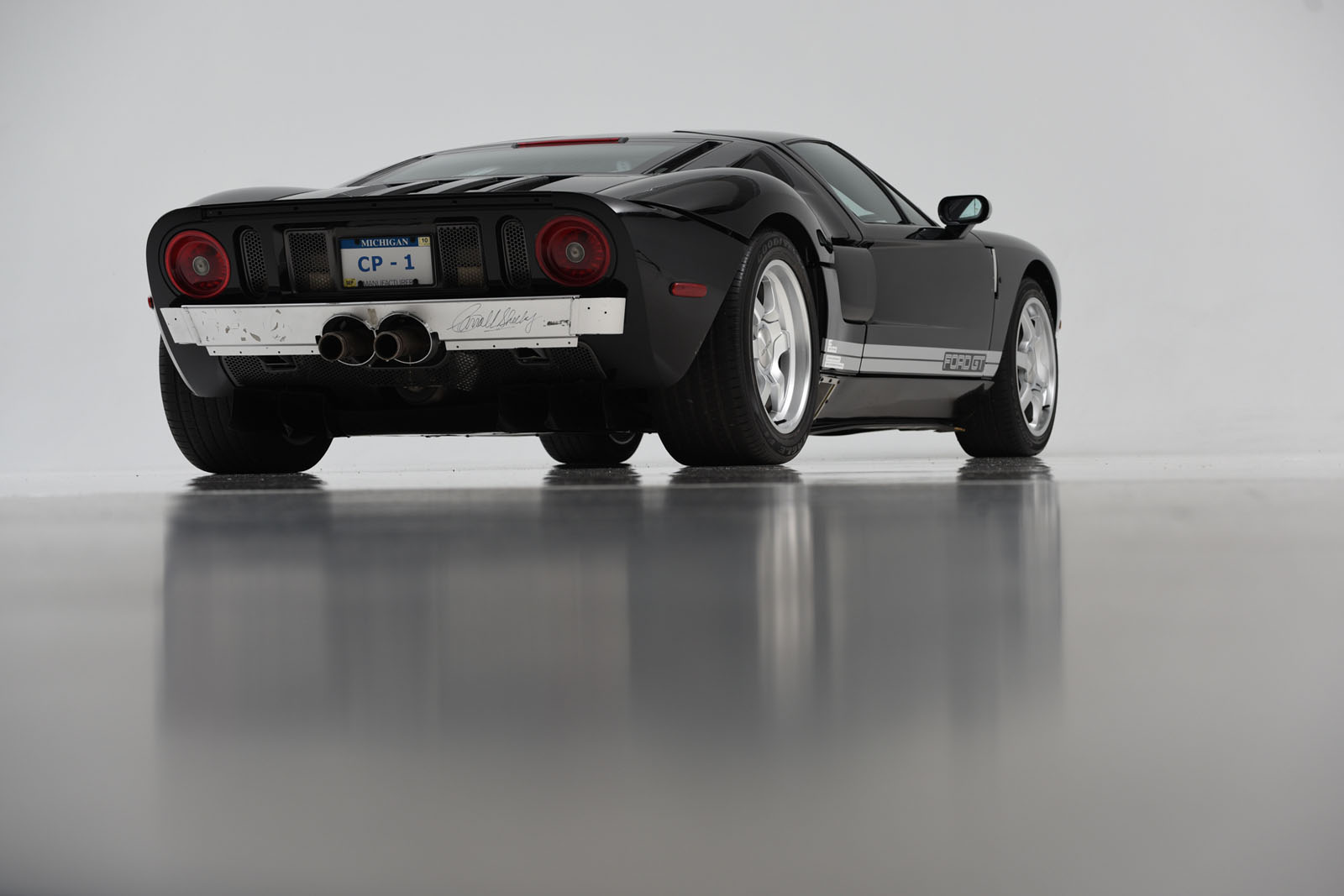 Ford GT