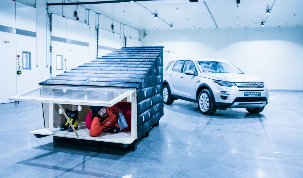 Cabaña de madera Land Rover