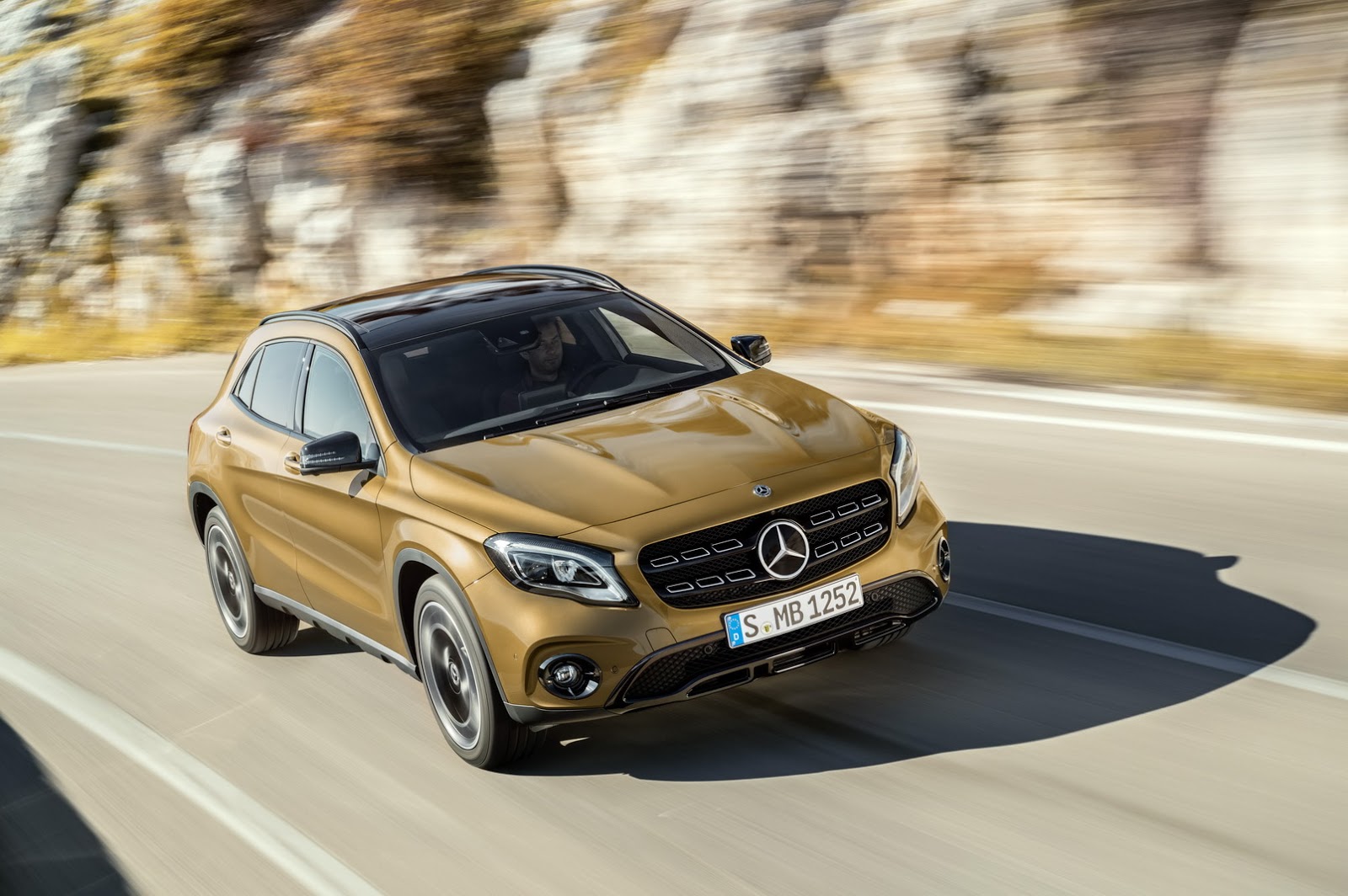 Mercedes GLA