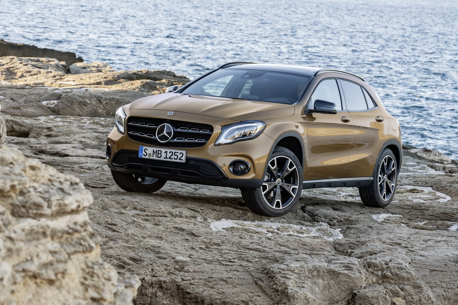 Mercedes GLA