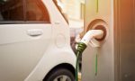 Todas las ayudas y descuentos para comprar tu próximo coche eléctrico