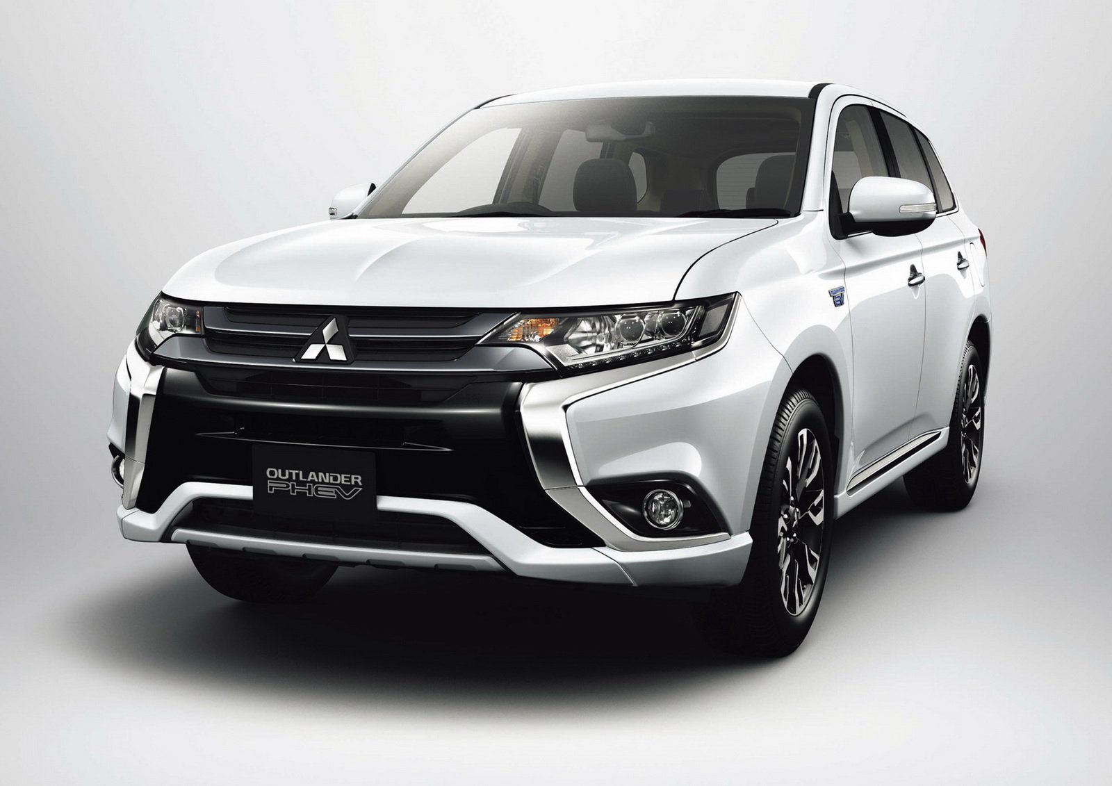 Mitsubishi Outlander PHEV: 203 CV