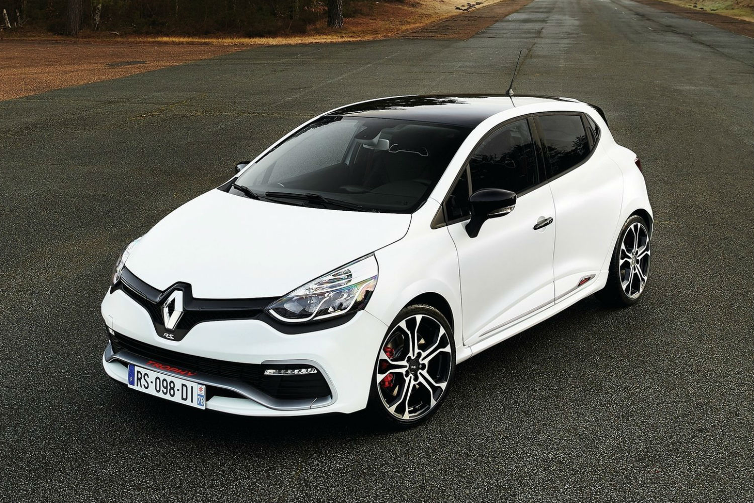 Renault Clio R.S. Trophy: 220 CV
