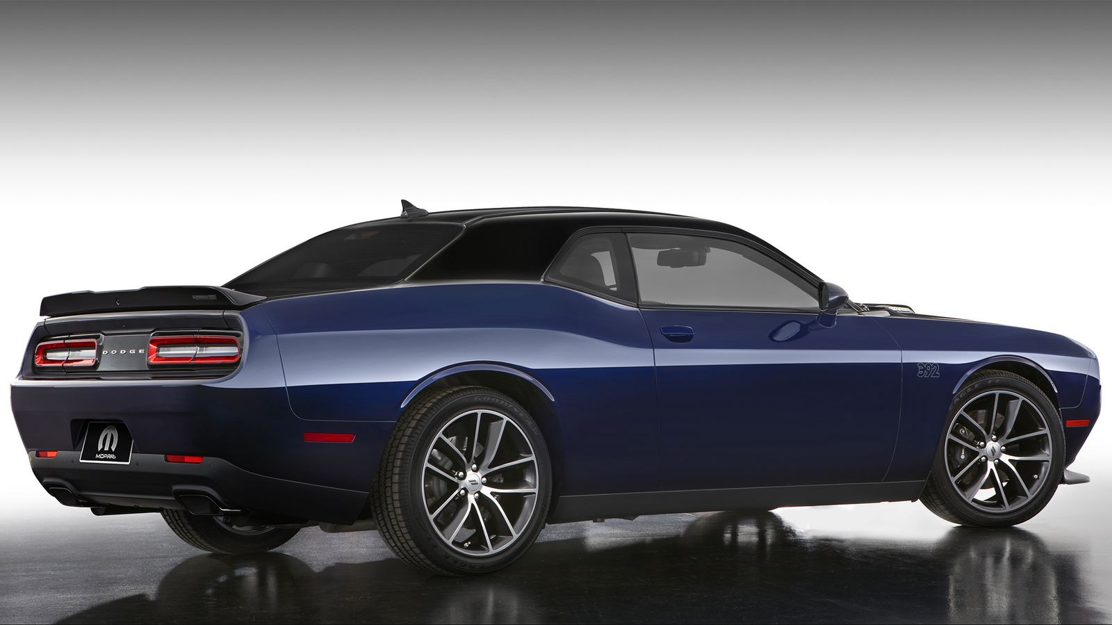 Dodge Challenger MOPAR