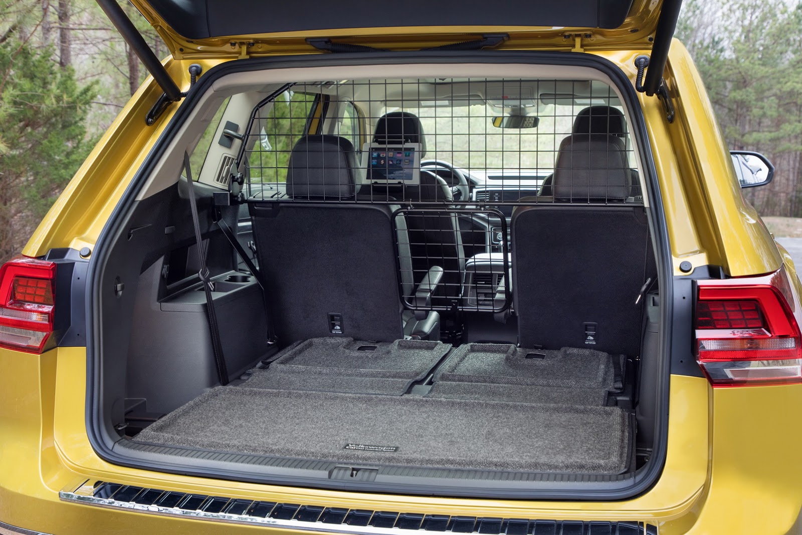 Volkswagen Atlas Weekend Edition