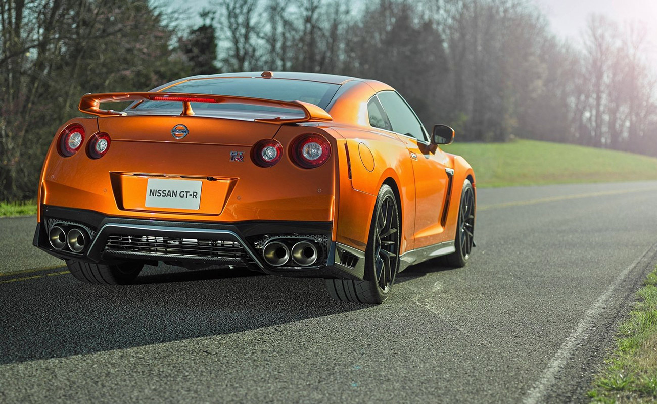 Nissan GT-R