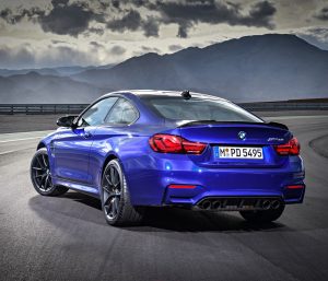 BMW M4 CS