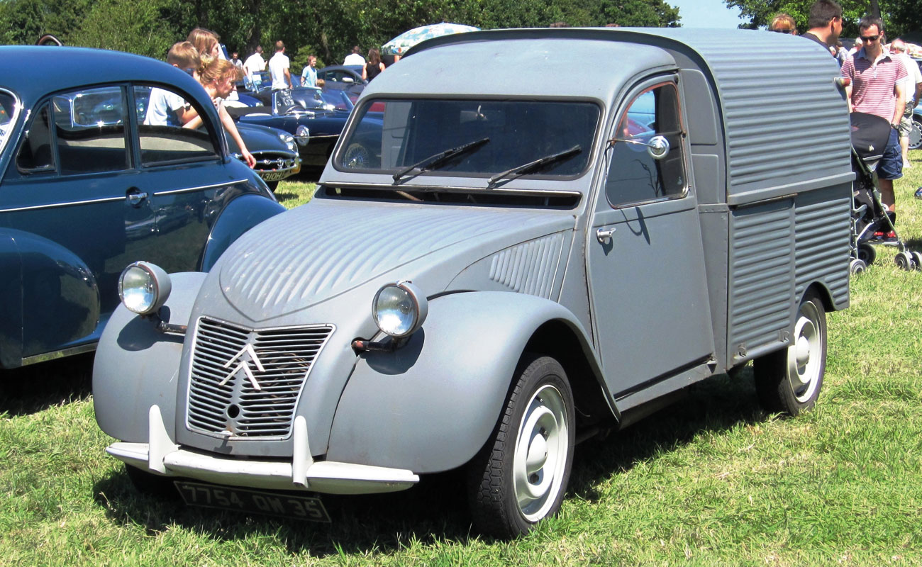 2CV