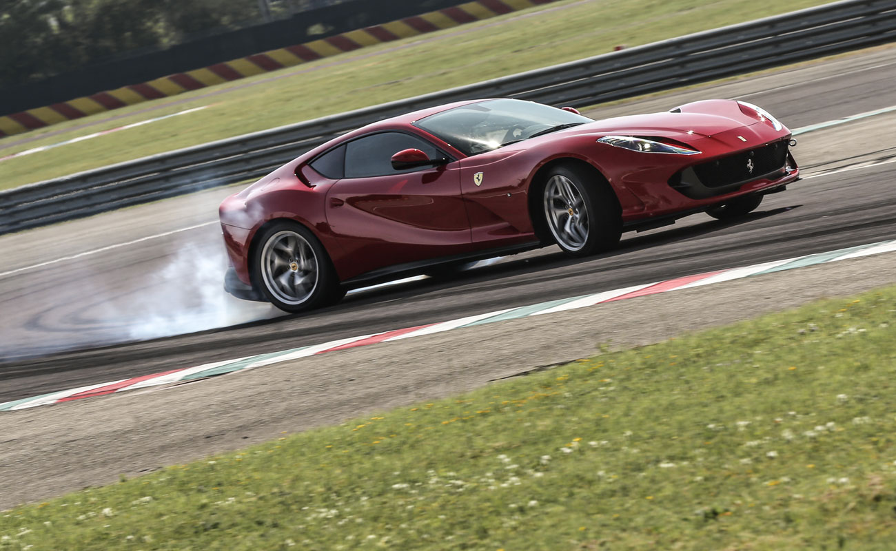 ferrari 812 superfast