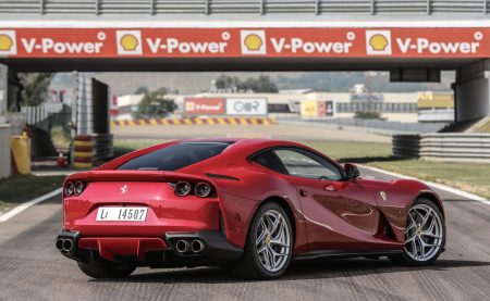 ferrari 812 superfast