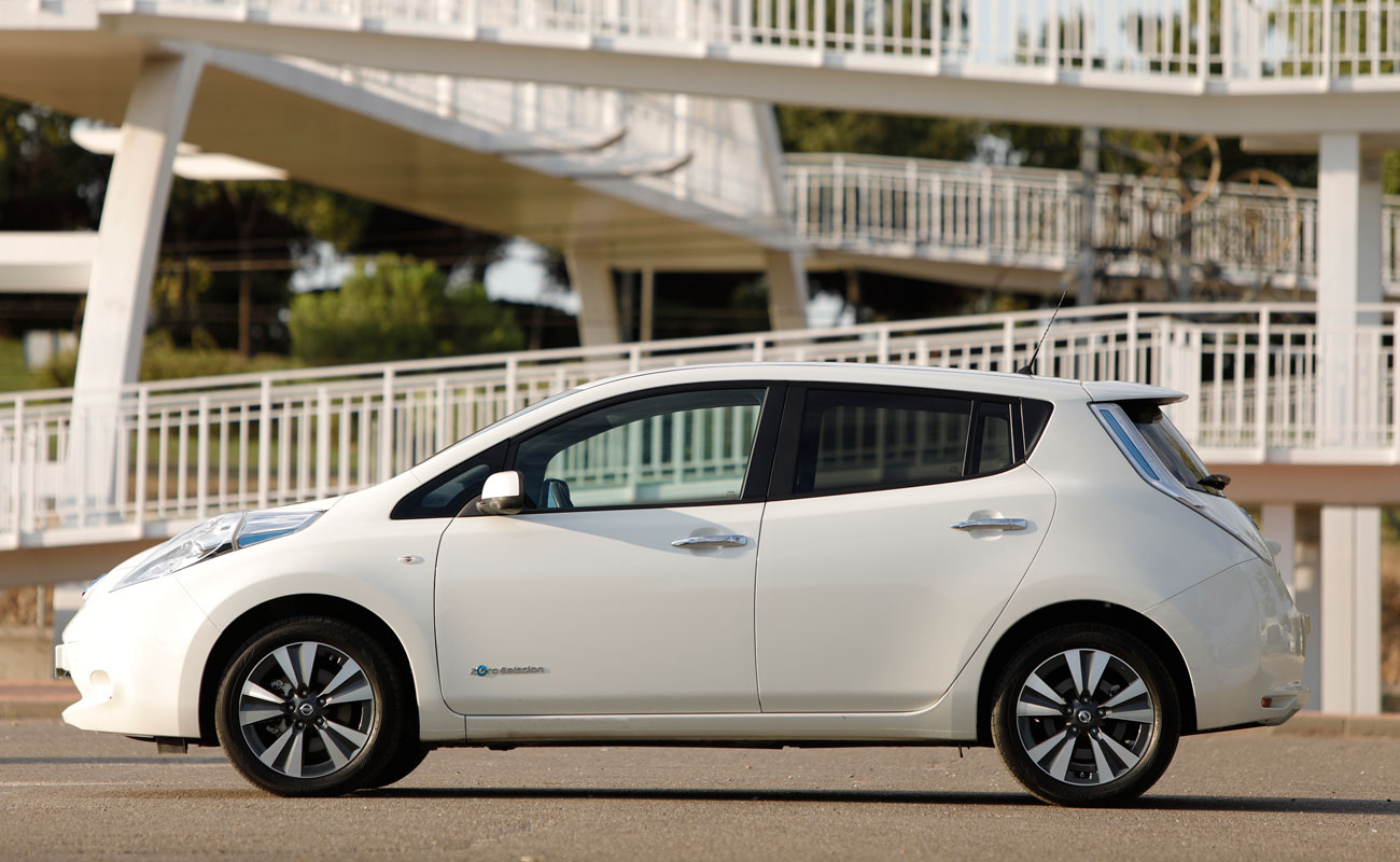 nissan leaf