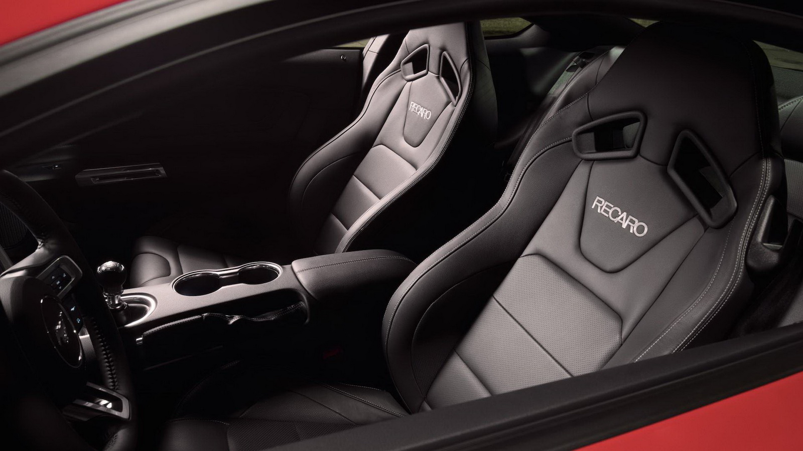 Ford Mustang Performance Pack Level 2