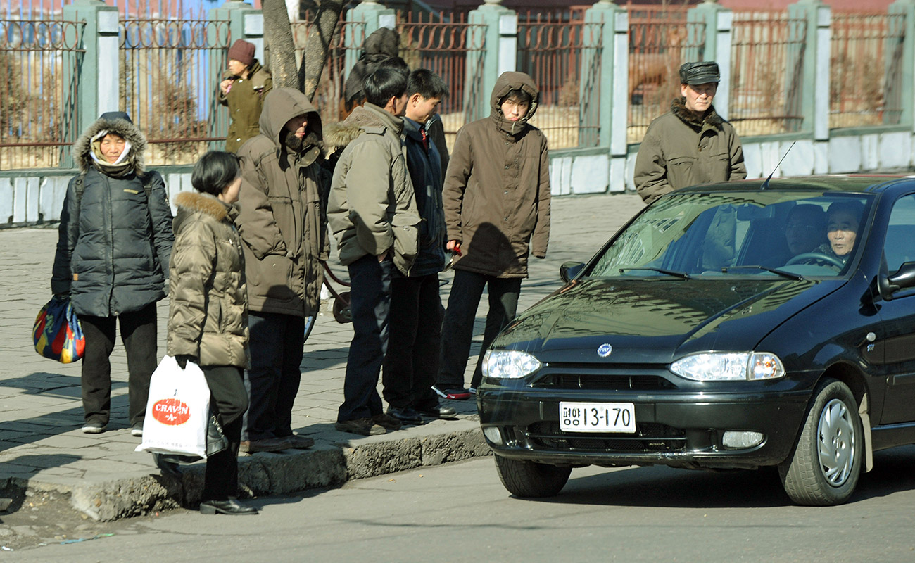 coches corea del norte