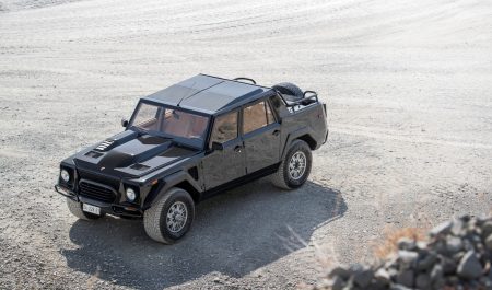 Lamborghini LM002