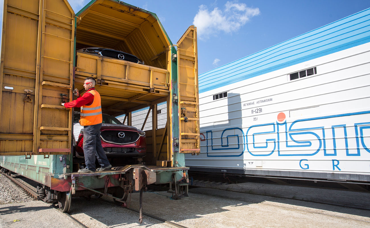 Mazda y el Transiberiano