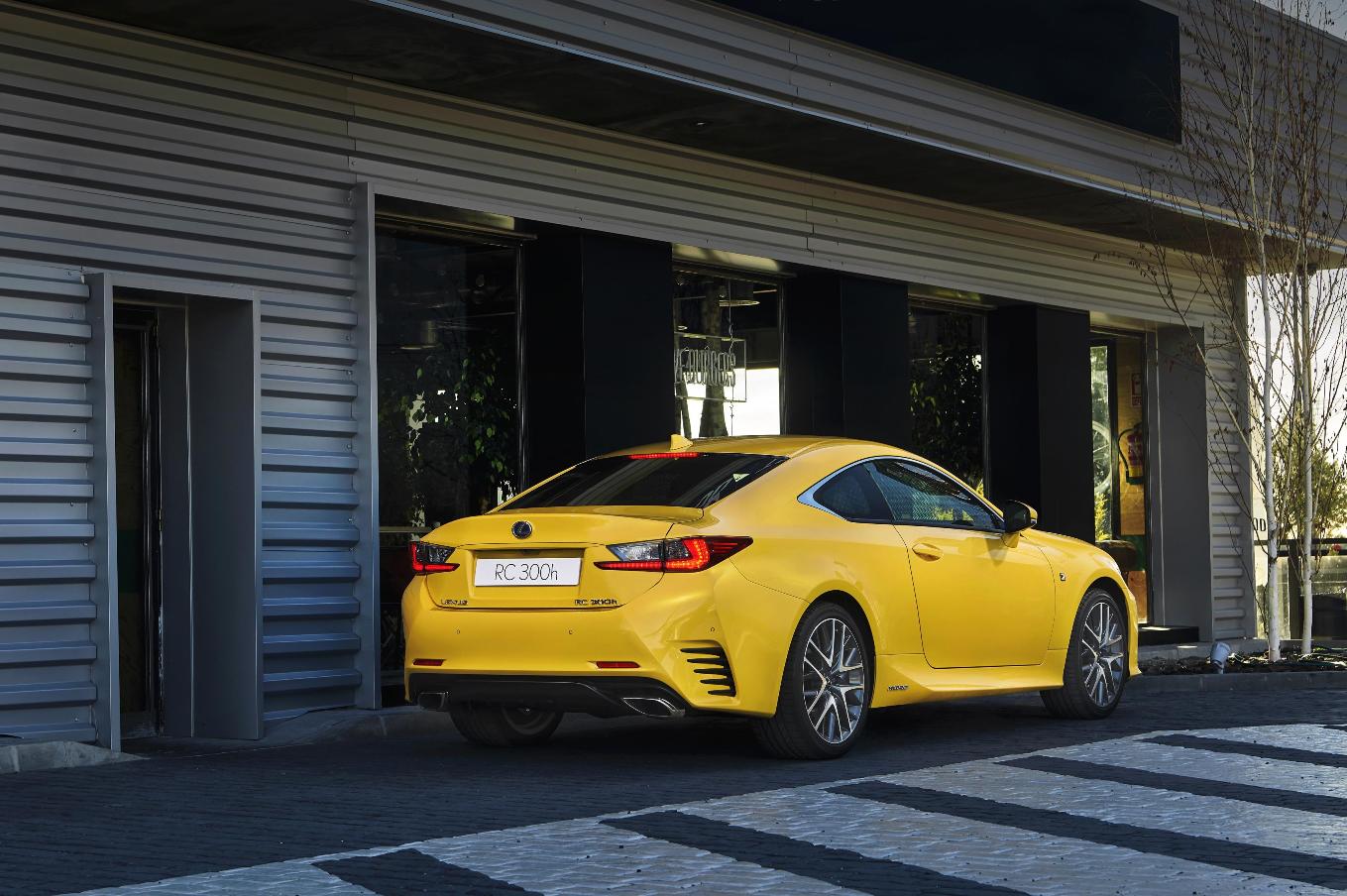 Lexus RC 300h 2018