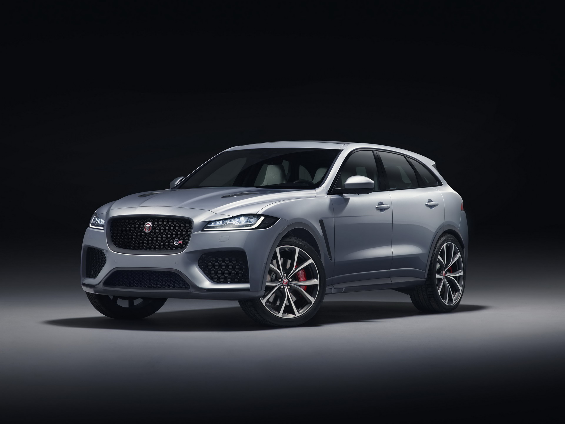 Jaguar F Pace
