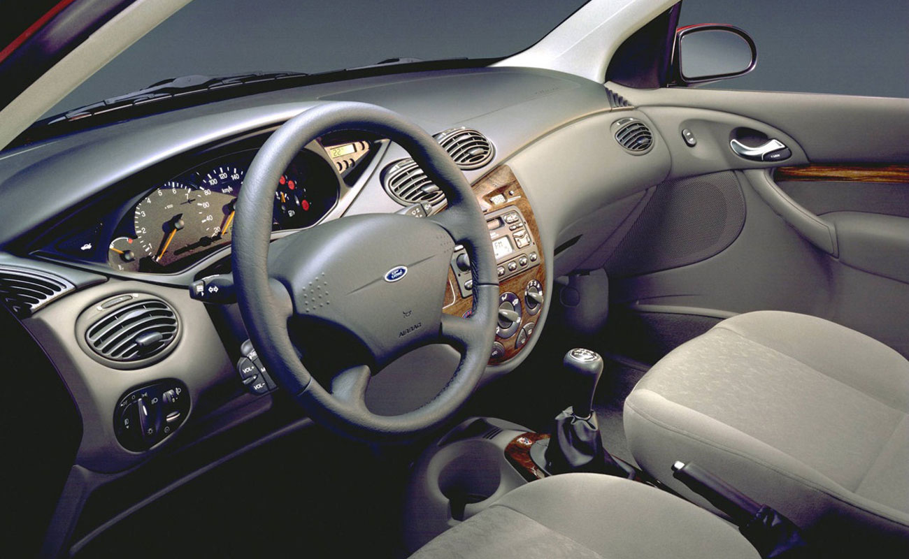 Ford Focus // Primera generación (1998)