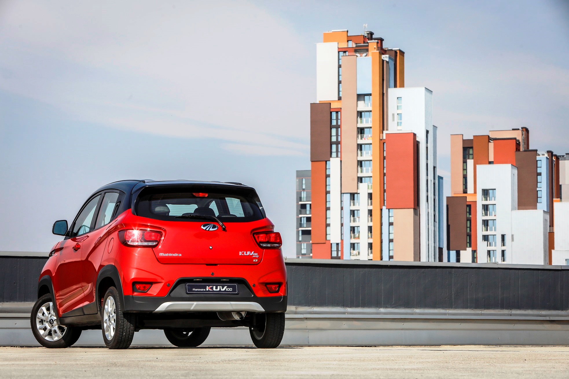 Mahindra KUV100