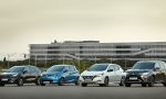 Comparamos dos híbridos y dos eléctricos: ¿qué coche es mejor?