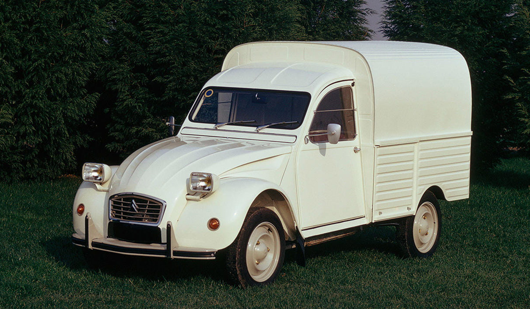 Citroën 2CV (furgoneta) // Cirila