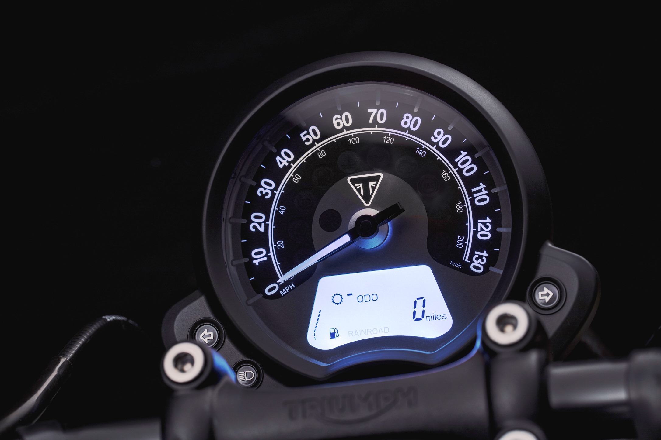 Triumph Bobber Black