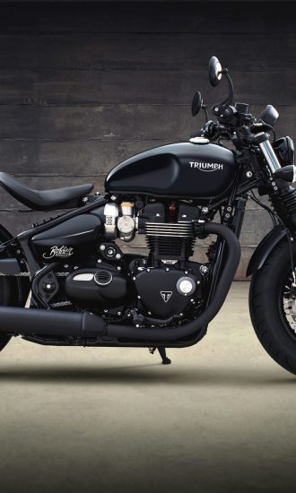 Triumph Bobber Black