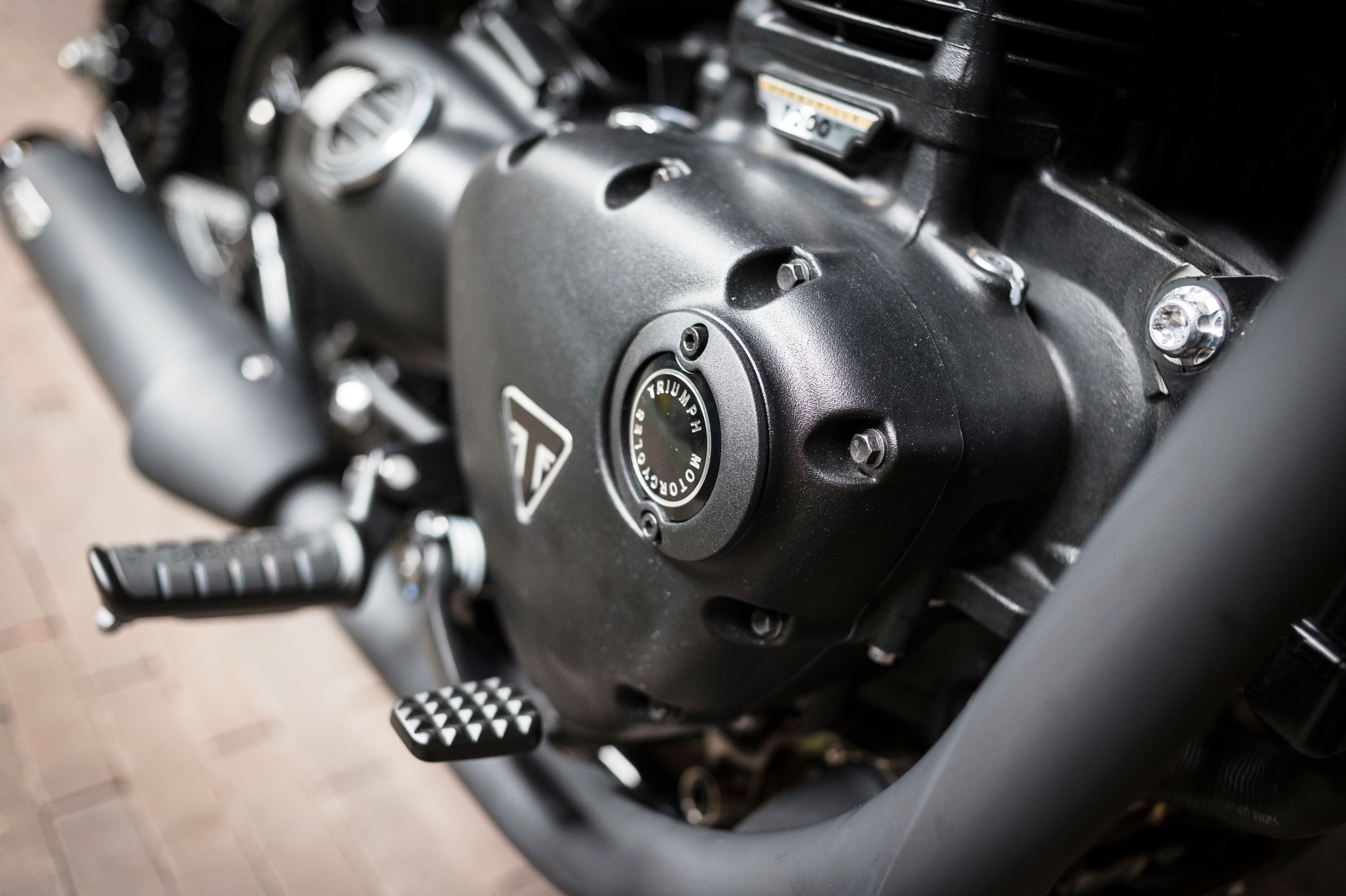 Triumph Bobber Black