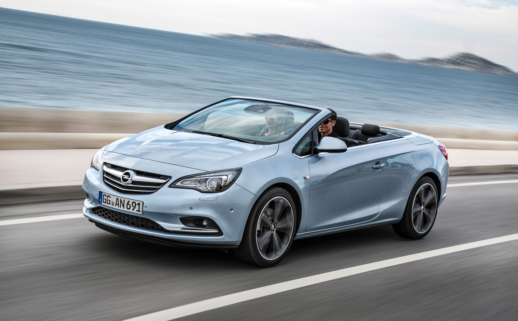 Polivalente // Opel Cabrio