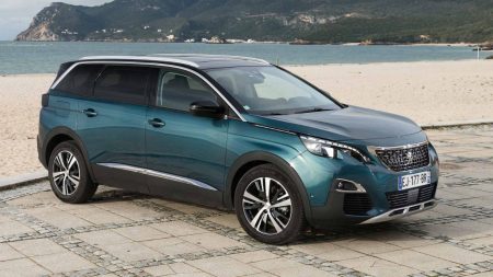 Peugeot 5008 (2017)