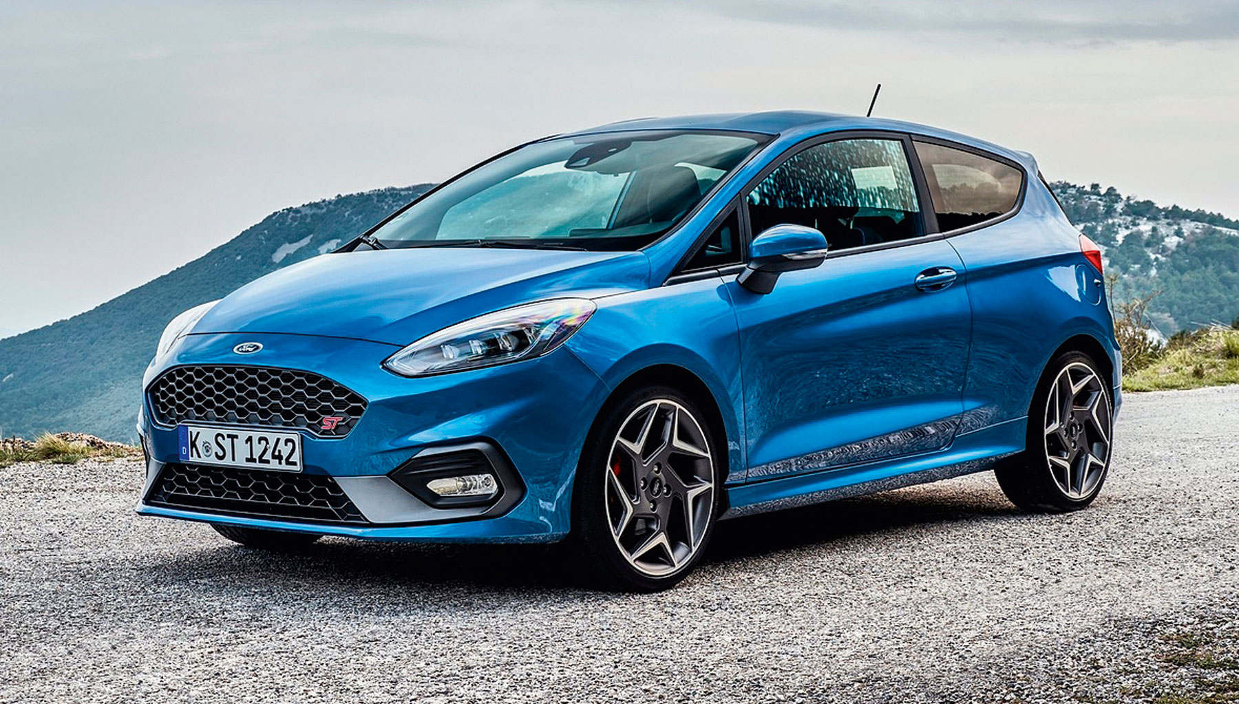 Utilitarios // Ford Fiesta, seducción deportiva